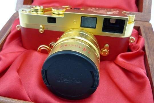 Leica MP Golden Camera Limited Edition