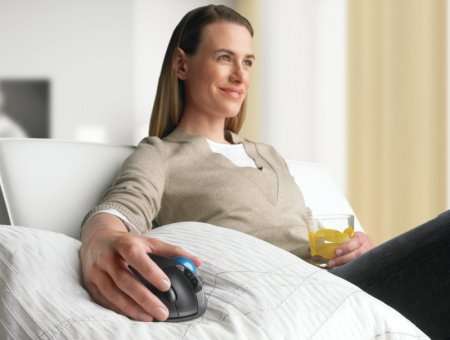 Logitech Wireless Trackball M570