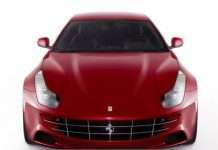 У Женеві представлять Ferrari FF