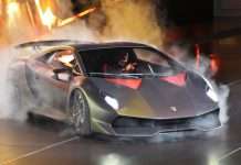 Lamborghini показала концепт з вуглепластика