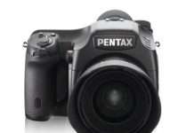 Pentax 645D: 40-мегапіксельна дзеркальна фотокамера