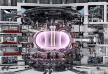 Найпотужніший у світі магніт на термоядерному реакторі iter здатний підняти авіаносець (2 фото)