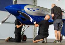 Здійснено перший тестовий політ електросамолета rolls-royce (3 фото + відео)