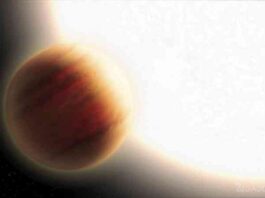 Виявлена» падаюча «на» свою “зірку надгоряча» пекельна” екзопланета