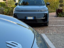 Leapmotor potwierdza wprowadzenie na rynek małego SUV-a B10 o zwiększonym zasięgu w 2026 roku