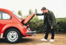Остання поїздка: 24 000 кілометрів за півстоліття на Volkswagen Beetle