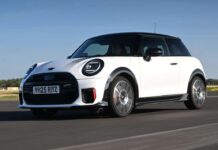 MINI Cooper Review: um clássico moderno ainda oferece diversão
