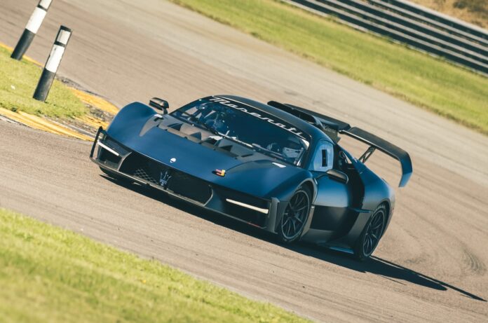 5a97d241-272d-4b86-a3b9-5234c5cbe72f