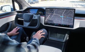 Розслідування Федеральною Владою Системи Повного Автопілота Tesla Розширюється