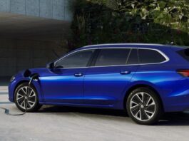 Skoda Superb PHEV: Найдоступніший Гібридний Універсал в Австралії