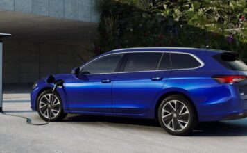 Skoda Superb PHEV: Найдоступніший Гібридний Універсал в Австралії