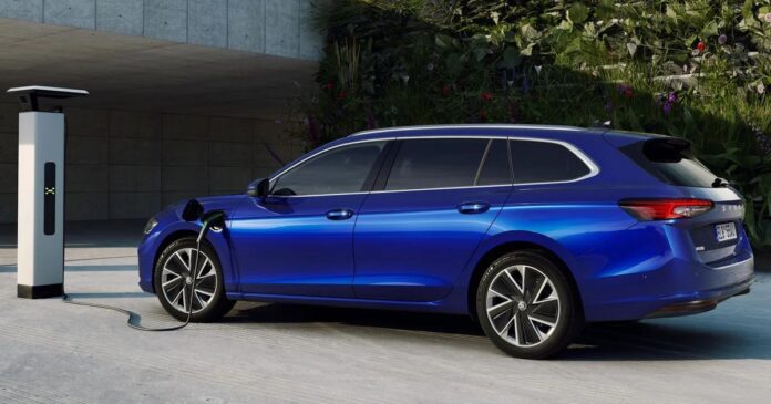 a394bf20-0bd6-4bd3-8b8b-f641855df959