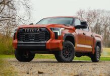 Toyota розробляє конкурента Raptor: представляємо TRD Hammer
