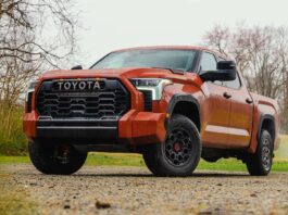 Toyota розробляє конкурента Raptor: представляємо TRD Hammer