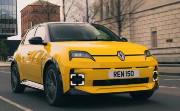 Renault 5 Визнаний Автомобілем Року у Великобританії у 2026 році: Електромобілі Домінують на Преміях
