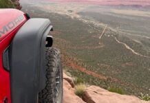 Більше, ніж буклет: чому ритуал Jeep у Моабі – це ультимативний тест-драйв на міцність