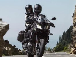 Розкішний мотоцикл, який тепер дешевший за Honda NX500