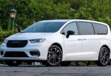 Chrysler Відкликає 178 000 Мінівенів Через Дефект Подушок Безпеки