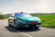 Висока продуктивність та розкіш проти суворої реальності: Огляд Denza Z9 GT 2026 року