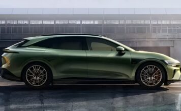 Zeekr оновлює 007 і 7 GT: швидка зарядка, розумні технології та агресивні ціни