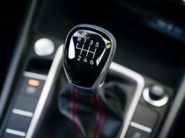 Кінець ручної трансмісії: Volkswagen припиняє використання ручної коробки передач у США