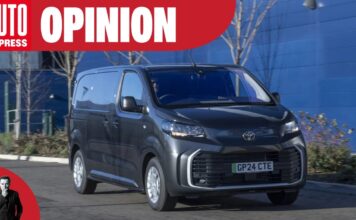 Toyota знижує ціни на 54%. Це не те, що ви думаєте.