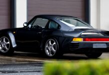 Porsche 959 raro e de baixa quilometragem chega a leilão sem reserva