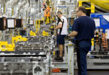 GM wants suppliers to fire workers. Hire robots.