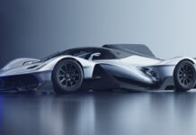 Red Bull RB17 chega a Goodwood