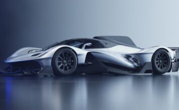 Red Bull RB17 приїхав до Гудвуда