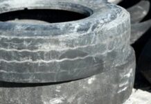 Як правильно обертати шини для продовження терміну їхньої служби та покращення витрати палива